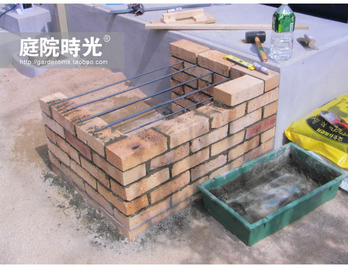 [轉(zhuǎn)載]【庭院的元素】戶外燒烤爐的制作和款式