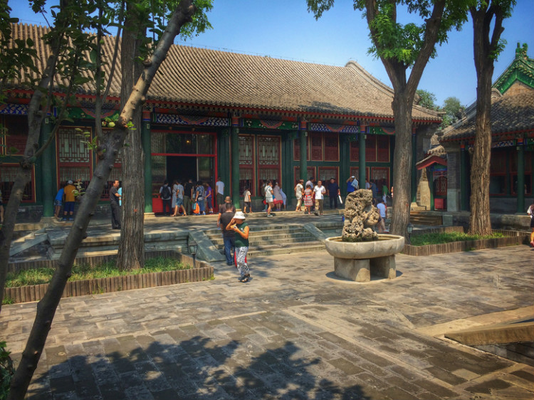 【走走聊聊拍拍】京城行游八天七夜DAY2——護(hù)國(guó)寺小吃、恭王府、國(guó)家博物館和天安門廣場(chǎng) - 手指也跳舞 - 跳舞姐姐的手工莊園