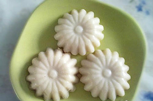 【美食制作】9個(gè)蒸鍋版的發(fā)糕，簡(jiǎn)簡(jiǎn)單單做出松軟口感！ - 秋葉 -