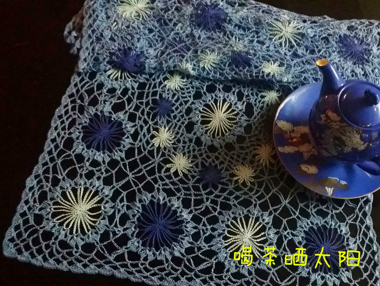戀戀青花--蕾絲拼花披肩（2015-12） - 喝茶曬太陽 - 喝茶曬太陽的博客