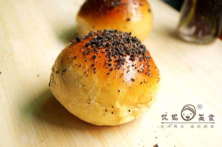黑芝麻面包——超級好用的面團做法 - 優(yōu)媽美食 - 優(yōu)媽美食博客