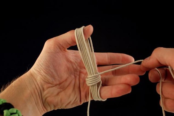 編織裝飾結(jié)“猴子拳” - 聽雨 -