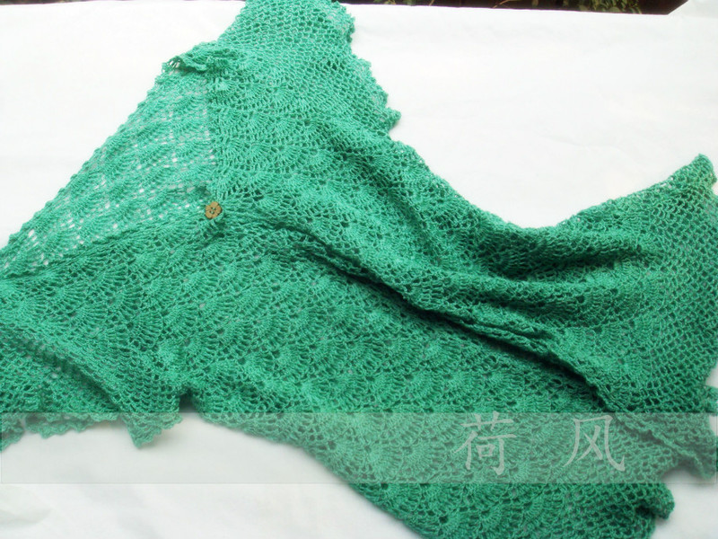 綠窗——絲麻飛袖小披 - 七月.荷風(fēng) - 水殿風(fēng)來(lái)