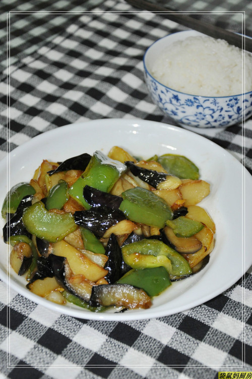 沒(méi)肉照樣香-----好吃的下飯菜地三鮮 - 袋鼠媽 - 袋鼠媽
