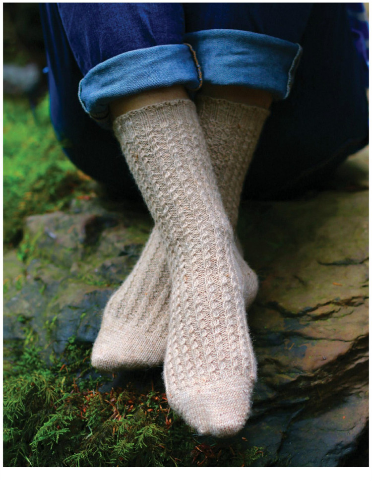 Short Row Knits: A Master Workshop with 20 Learn-as-You-Knit Projects 2015 - 輕描淡寫(xiě) - 輕描淡寫(xiě)
