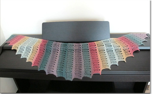 Seifenblasen Lace Scarf-- 披肩圍巾兩用 - 毛線羊 - 毛線羊的博客