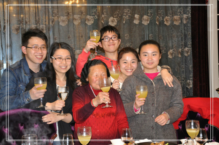 櫻花落---------2013年婆婆的生日蛋糕 - 袋鼠媽 - 袋鼠媽
