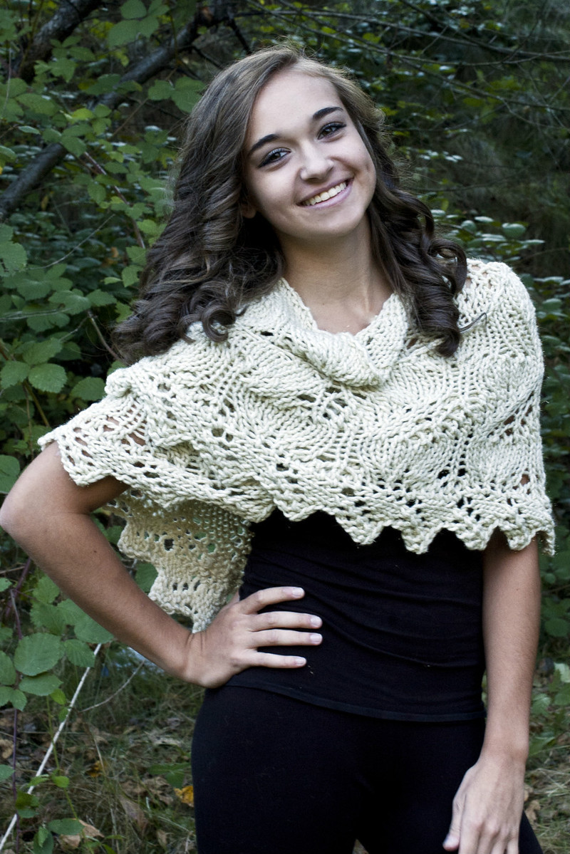 Venezia Glamour Shawl by Cheryl Beckerich - Daliute -