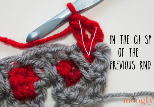 How to #Crochet the Moroccan Tile Afghan :: a photo and video tutorial for this amazing stitch!