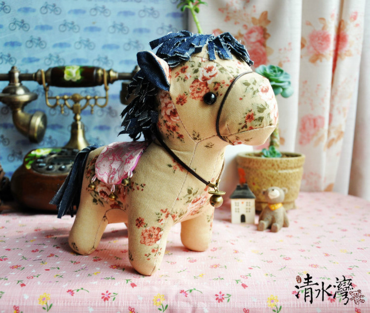 鴻運(yùn)馬——復(fù)古玫瑰款 - 清水灣手工布藝 - 掬花在手,必有芬芳拂袖