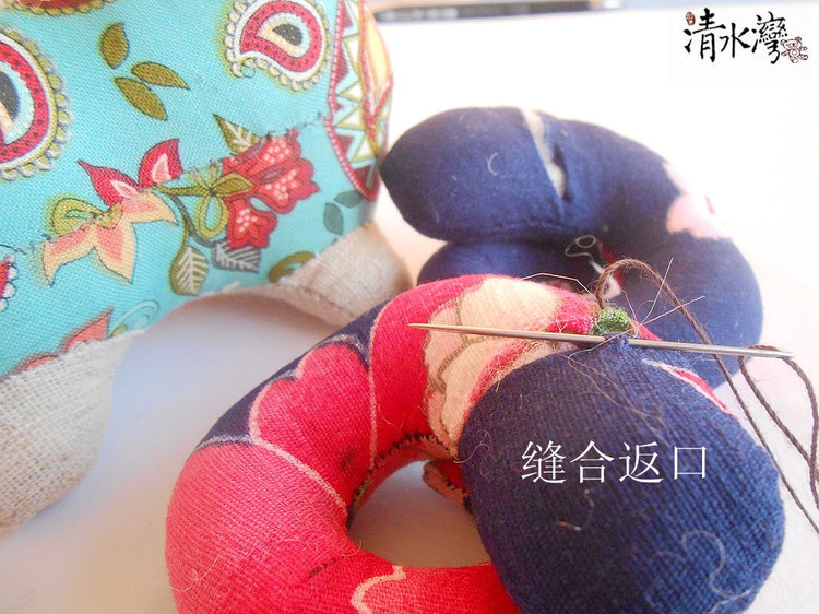 清水灣原創(chuàng)布藝手工玩偶羊年吉祥物——吉慶羊的制作步驟 - 清水灣手工布藝 - 掬花在手,必有芬芳拂袖