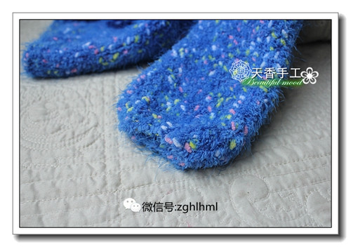 飛雪~~~彩貂絨衣---娃娃款 - 碧海---纏夢 - 天香手編工作室